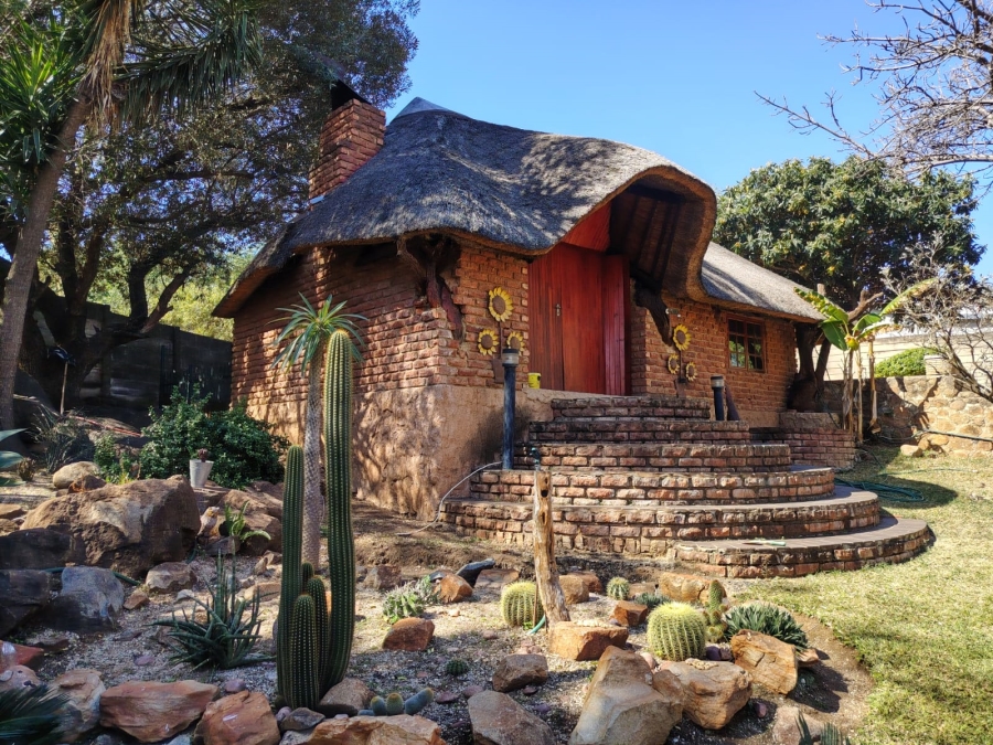 4 Bedroom Property for Sale in Elandsrand North West